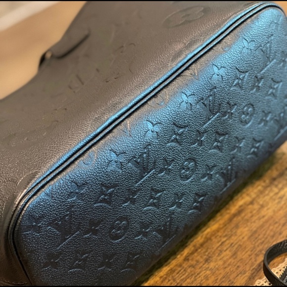 Brand New Louis Vuitton Neverfull MM Empreinte - Picture 14 of 15